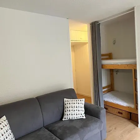 Mignon Petit 25m2 Avec Balcon Et Parking Face Depart Pistes !